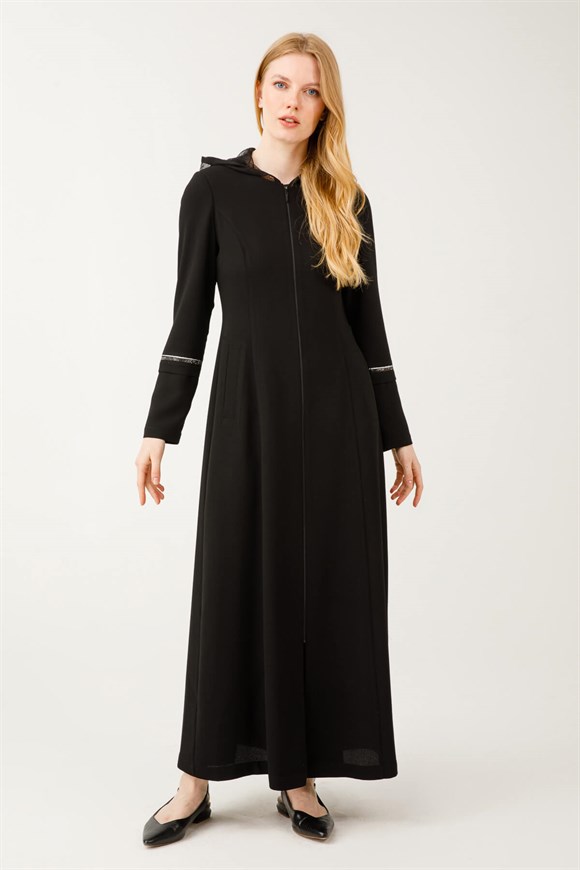 Abaya with Mesh Detail on the Hood with Stitching Transition on the Sleeves - Black