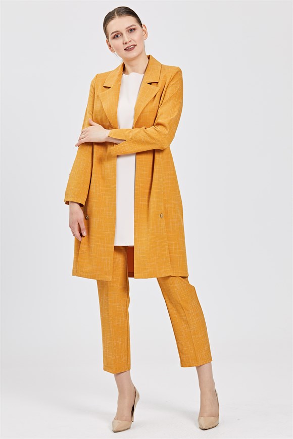 Sarı Kendinden Desenli Kumaşa Ceket Bady Pantolon Takım