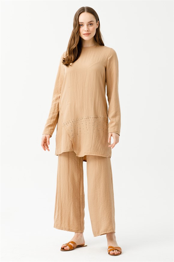 Voile Cut Out and Stone Detailed Trousers Tunic Set - Camel